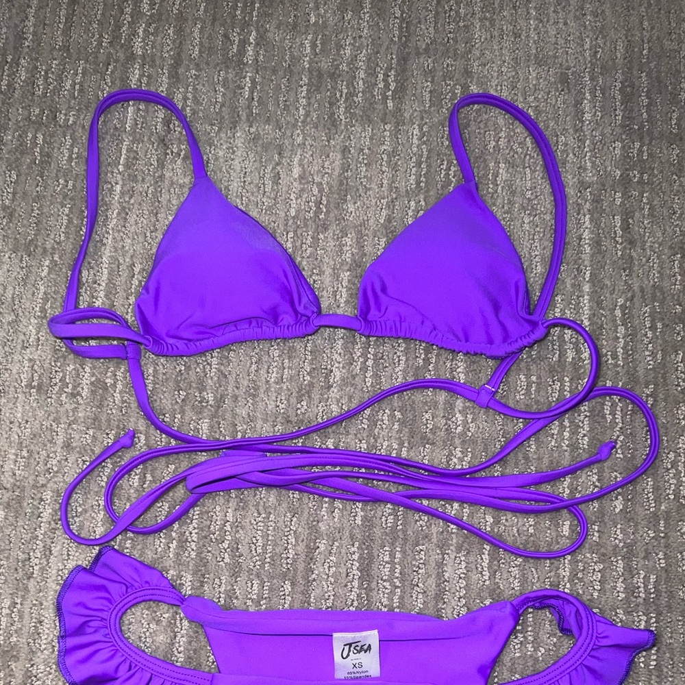 Purple frilly bikini - never worn!